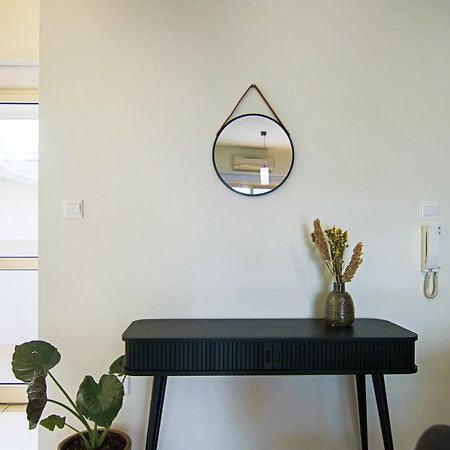 Phaedrus Living City View Luxury Iras Flat 102 นิโคเซีย ภายนอก รูปภาพ